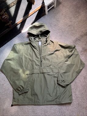 Champion Olive Green Pullover Windbreaker with Hood